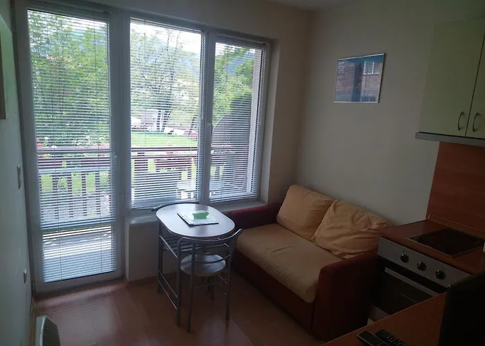 아파트 Sunny Eagle Rock *